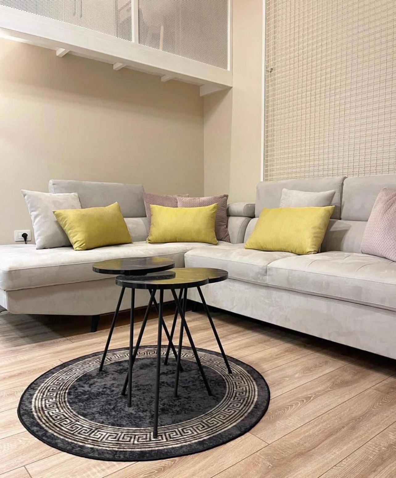 Lovely Apartment In Pogradec City With A Lake View Екстериор снимка